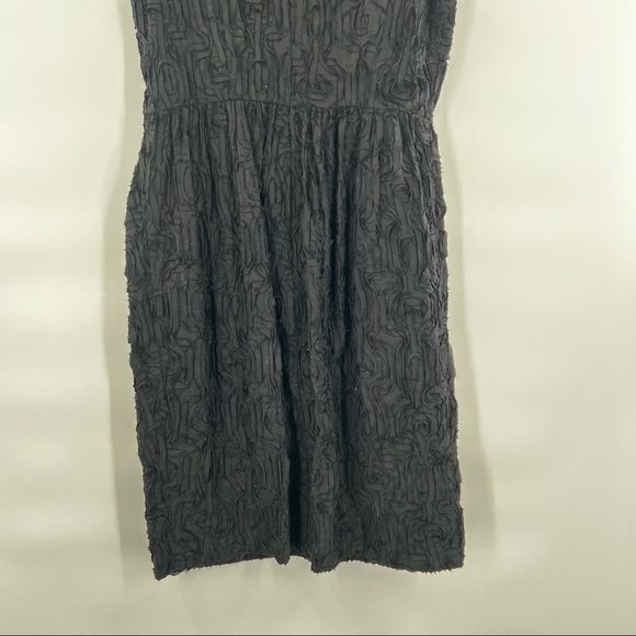 Talbots black sleeveless dress with appliqué size 8 - Picture 7 of 9